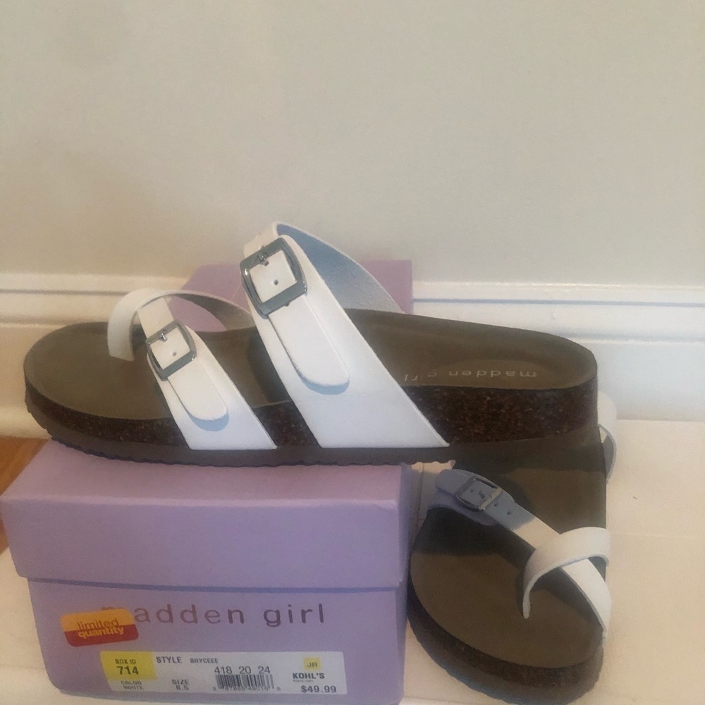 Madden girl Brycee NWT size 8.5W